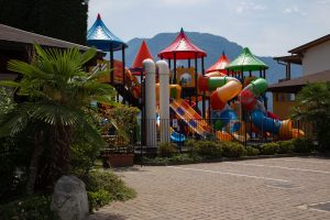 Isolino-Kinderspielplatz